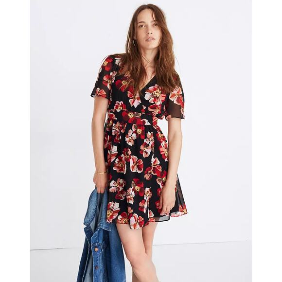 Madewell Tulip Sleeve Mini Dress Size 2 French Rose Floral Black Pink Red V Neck - Picture 1 of 13